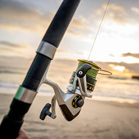 Selecting the Best Rod and Reel for Surf Fishing 